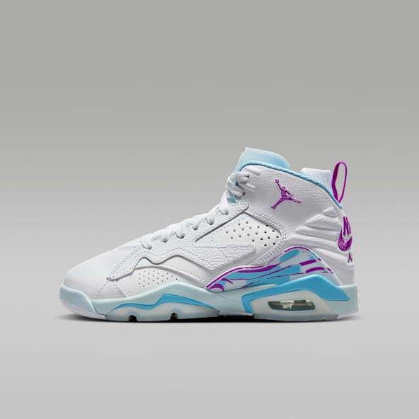 Nike sneakers cyber monday sales